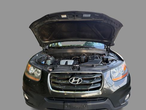 Used 2011 Hyundai Santa Fe Limited FWD image 13