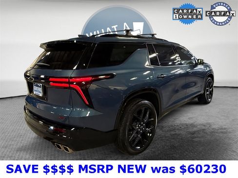 Certified 2025 Chevrolet Traverse RS w/ LPO, Floor Liner Package image 3