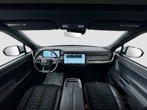 Used 2026 Rivian R1S Adventure image 29