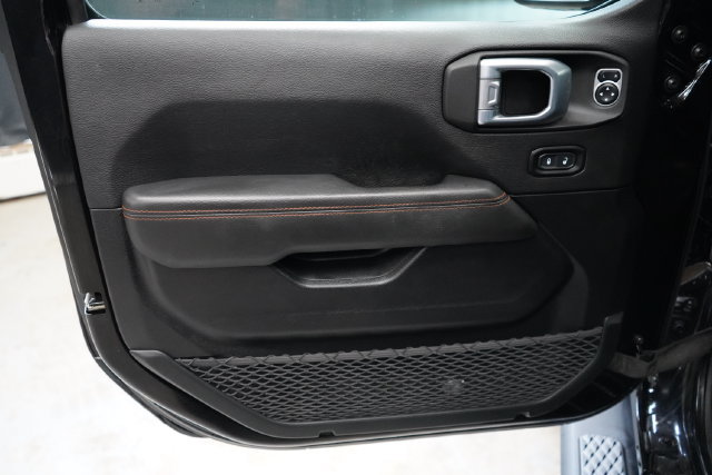 Used 2021 Jeep Gladiator Mojave AWD/4WD image 9
