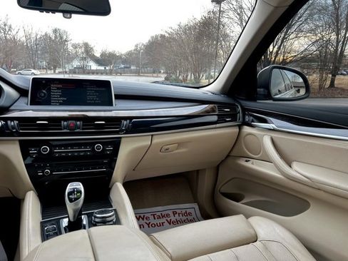 Used 2015 BMW X6 xDrive50i image 30