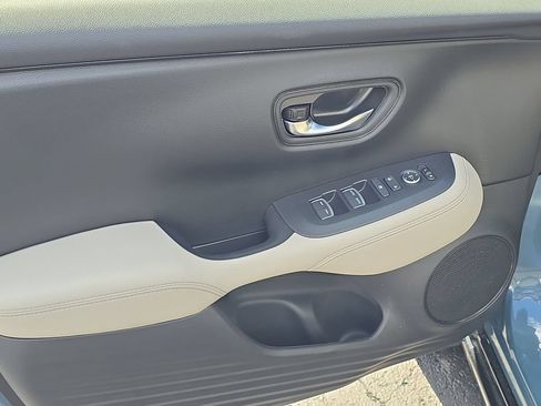 New 2027 Honda HR-V EX-L image 9