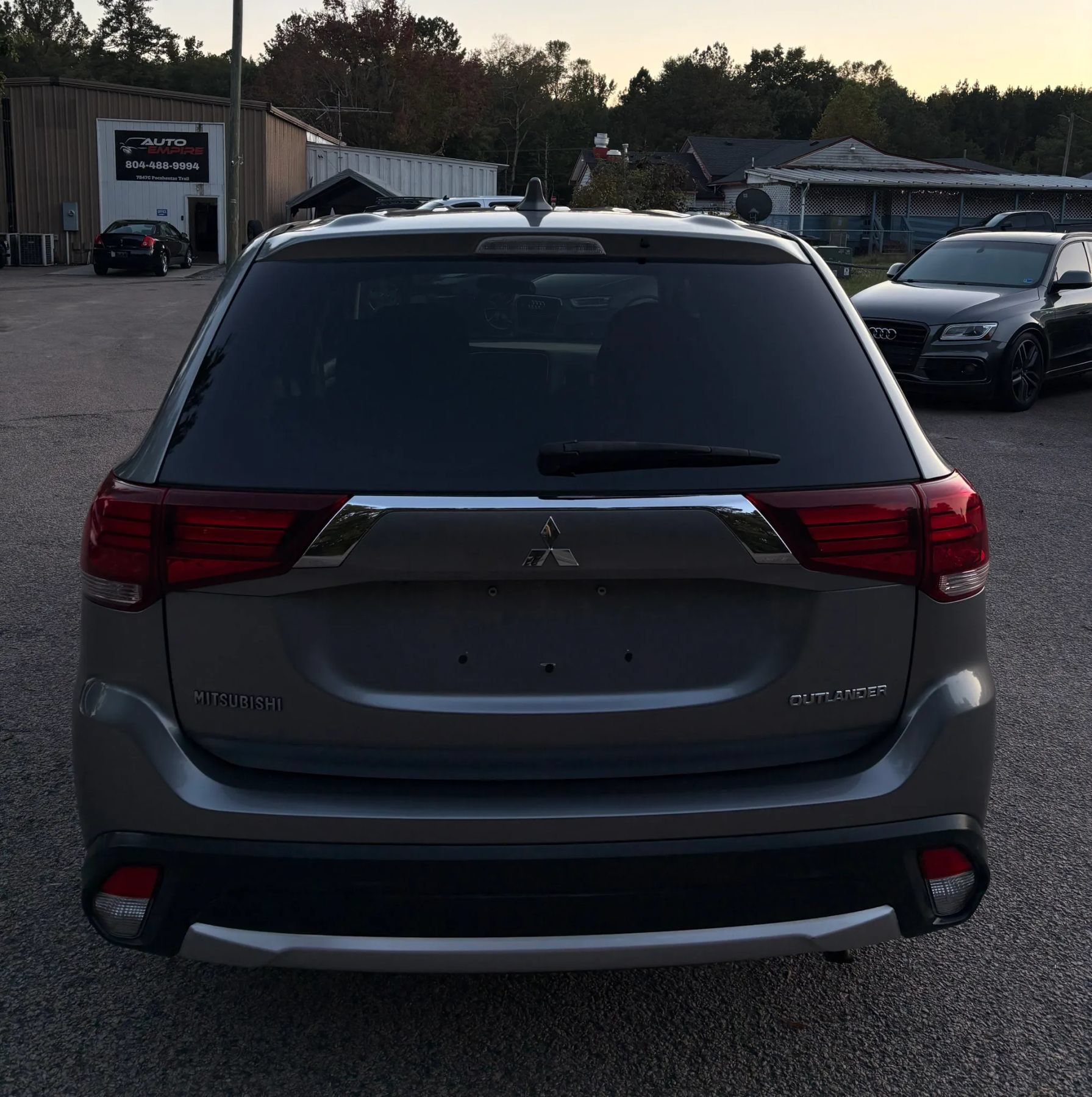 Used 2018 Mitsubishi Outlander ES AWD/4WD image 5
