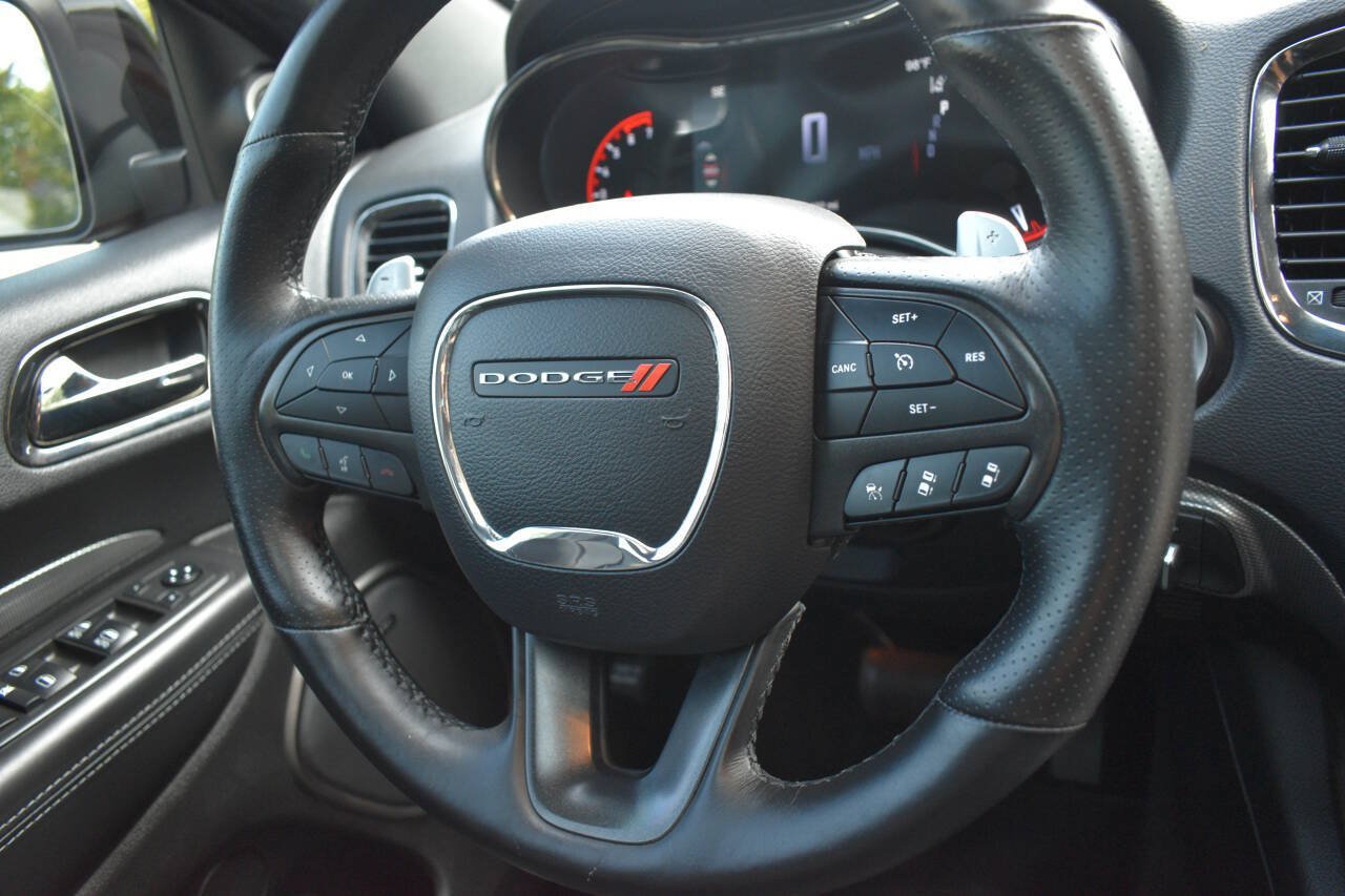 Used 2019 Dodge Durango R/T w/ Technology Group AWD/4WD image 29