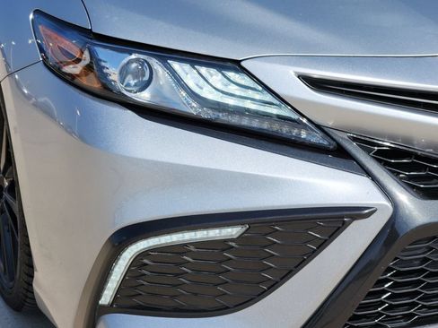 Used 2024 Toyota Camry XSE w/ Cold Weather Package FWD image 9