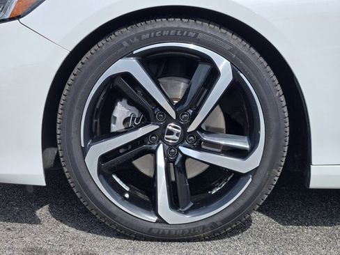 Used 2022 Honda Accord Sport Special Edition image 10