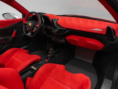Certified 2015 Ferrari 458 Speciale A RWD image 9