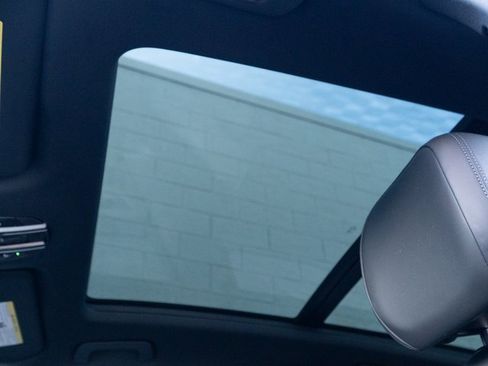 Certified 2022 Porsche Cayenne S image 30