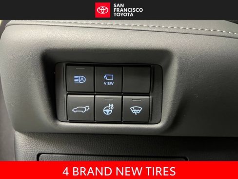 Used 2022 Toyota Highlander Platinum AWD/4WD image 36