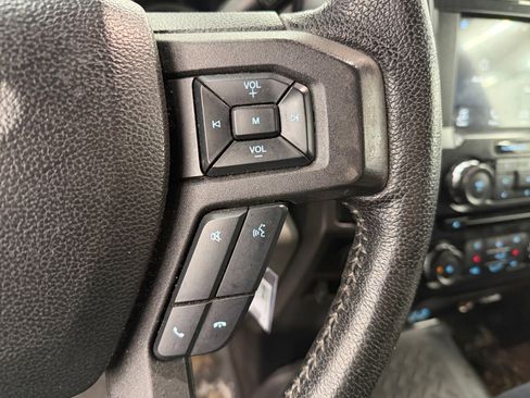 Used 2016 Ford F150 XLT w/ Equipment Group 302A Luxury image 16