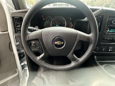 Used 2024 Chevrolet Express 2500 w/ Driver Convenience Package image 22
