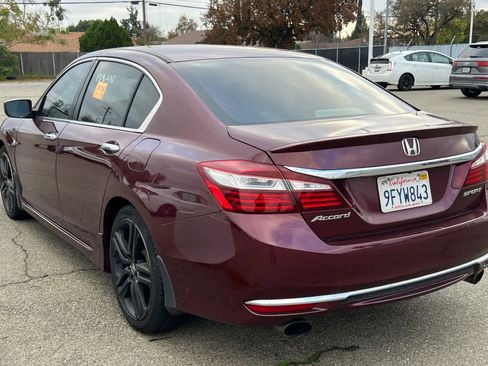 Used 2016 Honda Accord Sport image 4