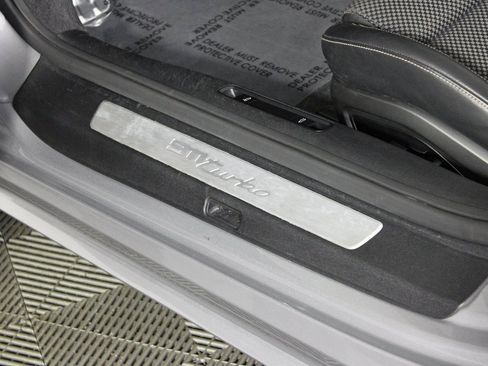 Used 2021 Porsche 911 Turbo image 22