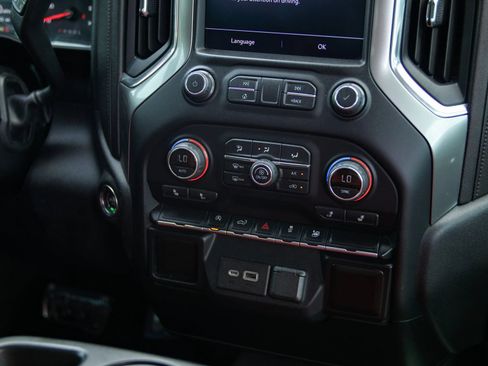 Used 2019 Chevrolet Silverado 1500 RST w/ All-Star Edition RWD image 21
