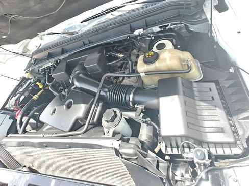 Used 2011 Ford F250 Lariat w/ Lariat Interior Pkg RWD image 33