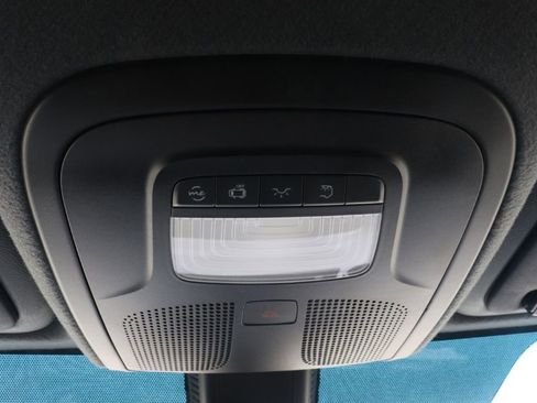 Used 2025 Mercedes-Benz Sprinter 2500 image 61