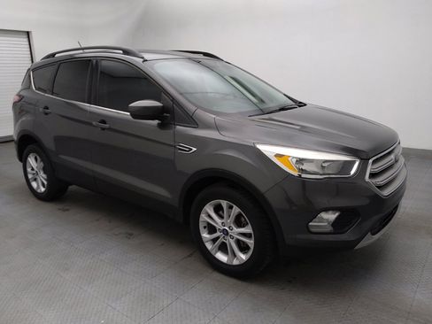 Used 2018 Ford Escape SE w/ SE Sync 3 Package image 11