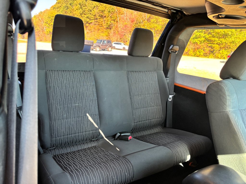Used 2012 Jeep Wrangler Sport AWD/4WD image 11