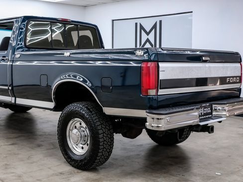 Used 1997 Ford F350 XLT image 11