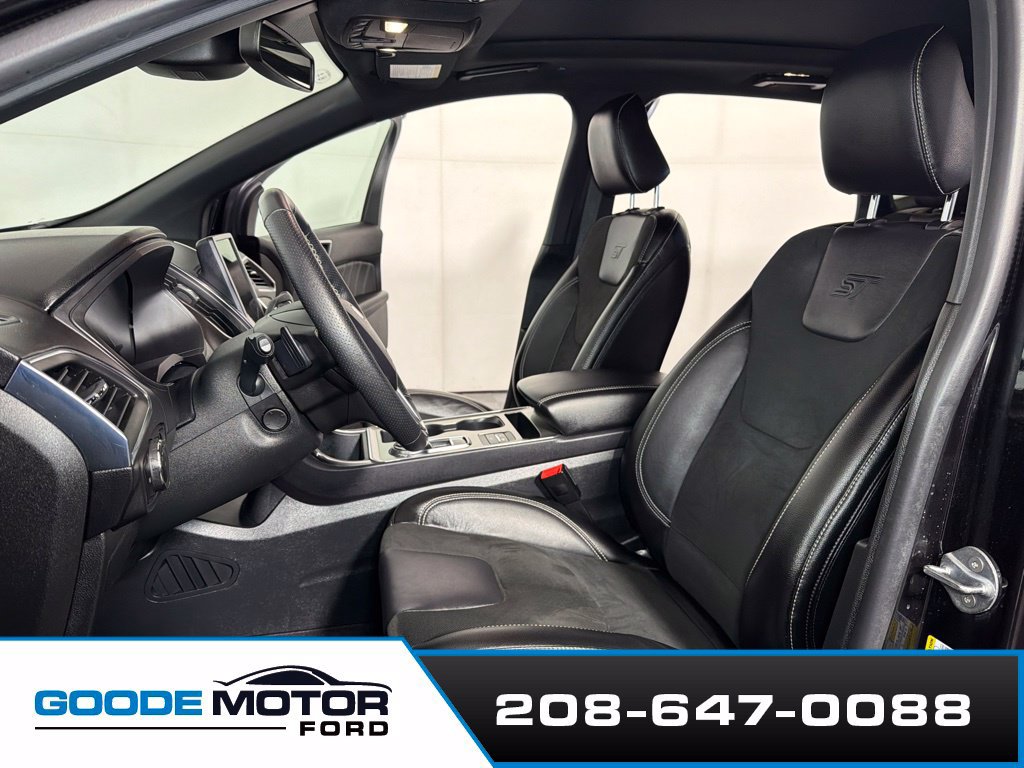 Used 2024 Ford Edge ST w/ Equipment Group 401A AWD/4WD image 10