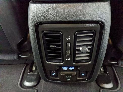 Used 2025 Dodge Durango GT image 14