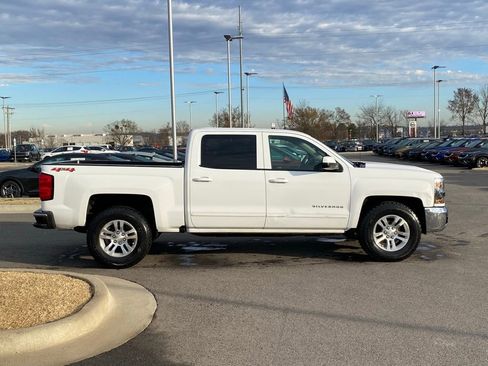 Used 2018 Chevrolet Silverado 1500 LT w/ All Star Edition image 8