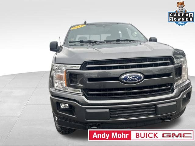 Used 2019 Ford F150 XLT w/ Equipment Group 302A Luxury AWD/4WD image 3