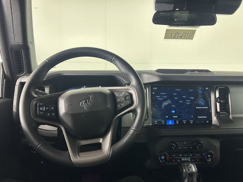 Used 2025 Ford Bronco Big Bend image 13