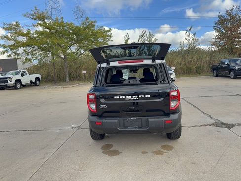 New 2025 Ford Bronco Sport Heritage w/ Convenience Package image 6