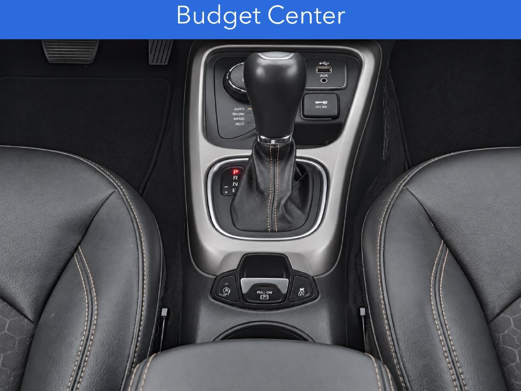 Used 2018 Jeep Compass Latitude w/ Popular Equipment Group AWD/4WD image 12