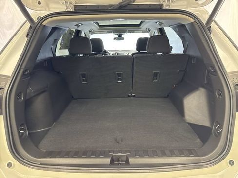 Certified 2022 Chevrolet Equinox LT FWD image 24