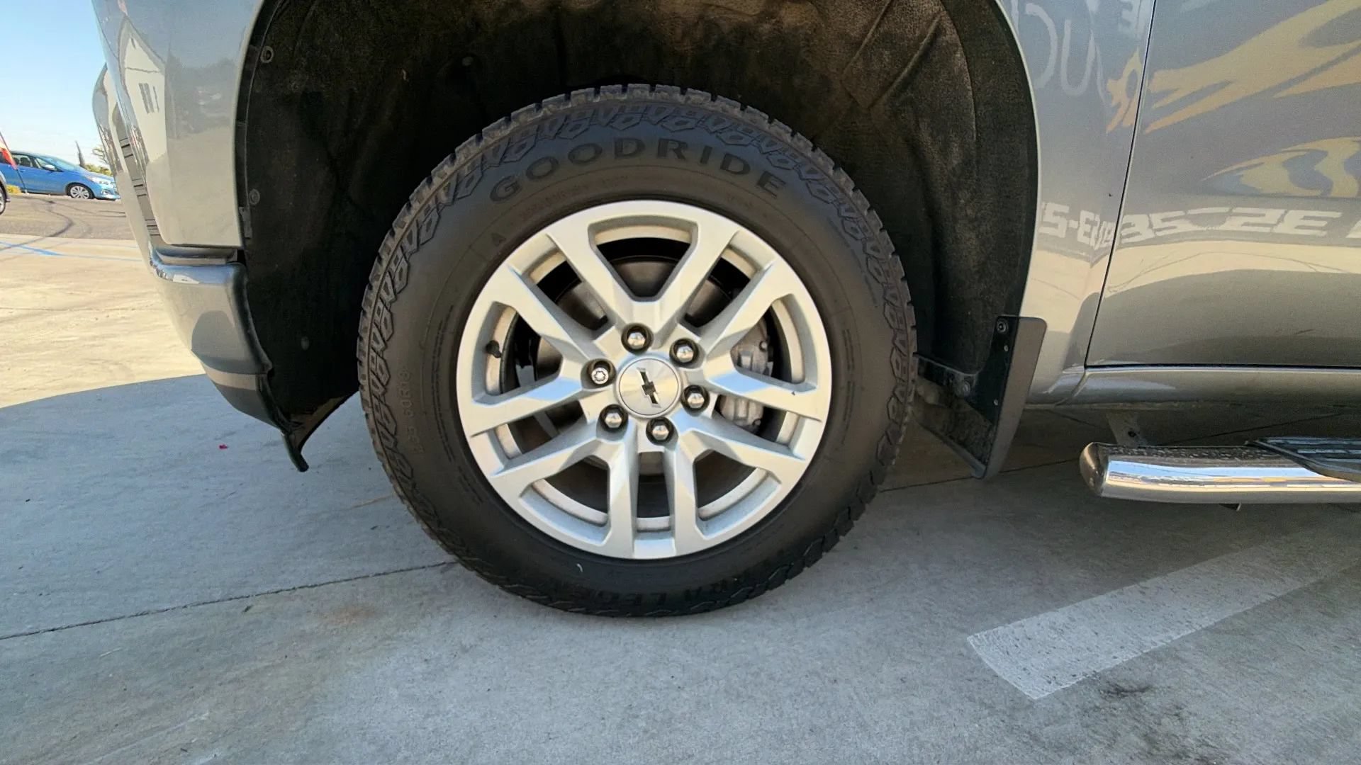 Used 2021 Chevrolet Silverado 1500 RST AWD/4WD image 14