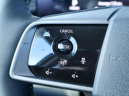 New 2026 Nissan Murano SV image 10