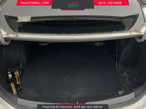 Used 2016 Chevrolet Malibu LT image 11