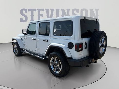 Used 2023 Jeep Wrangler Unlimited Sahara w/ Cold Weather Group AWD/4WD image 3