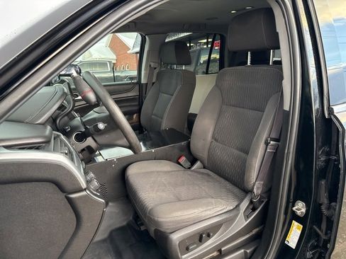 Used 2017 Chevrolet Tahoe 4WD w/ Remote Keyless Entry Package image 2