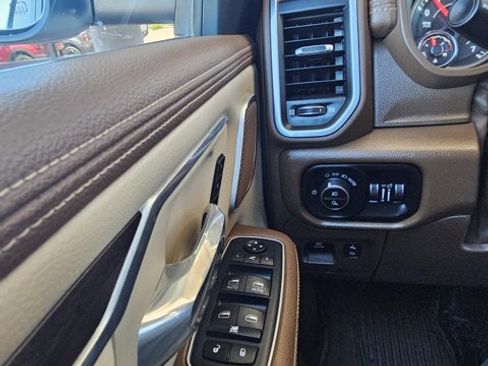 Used 2021 RAM 1500 Laramie image 21