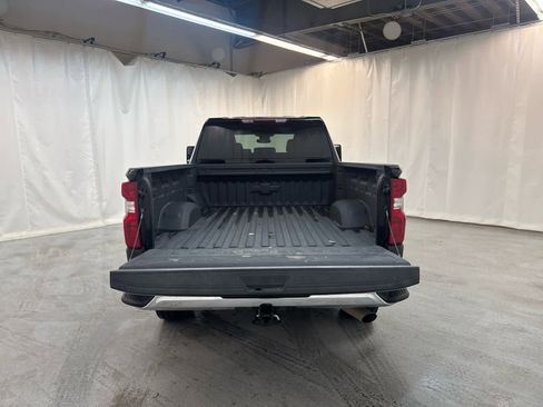 Certified 2025 Chevrolet Silverado 2500 LT w/ Convenience Package image 10