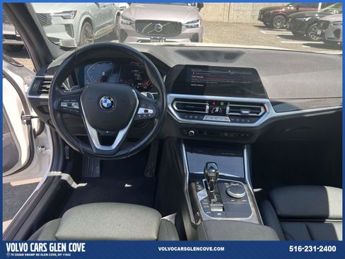 Used 2021 BMW 330i xDrive Sedan w/ Convenience Package AWD/4WD image 12