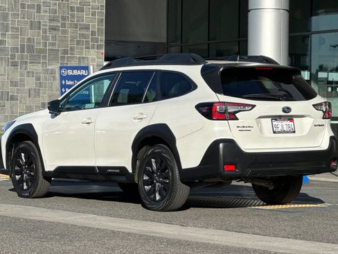 Certified 2023 Subaru Outback Onyx Edition image 6