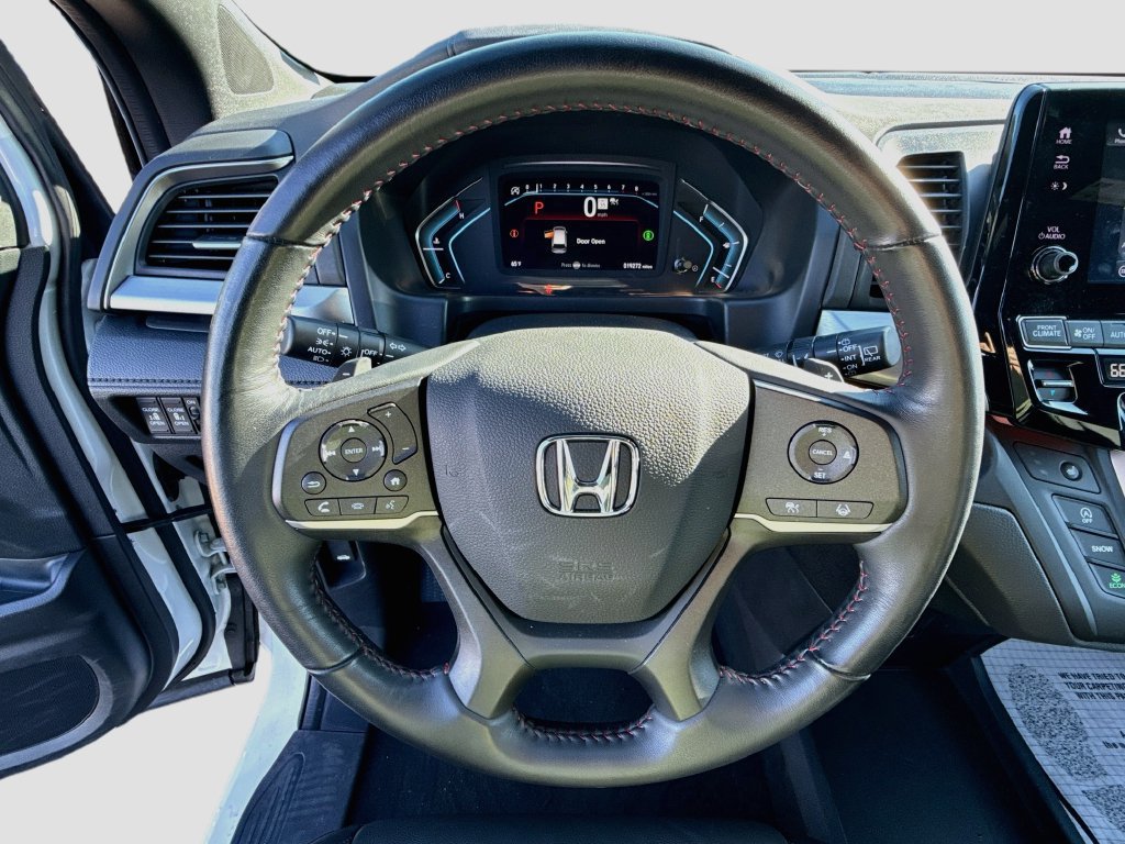 Used 2023 Honda Odyssey Sport image 14