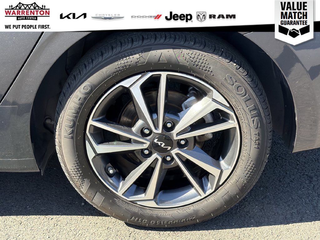 Used 2023 Kia Forte LXS FWD image 27