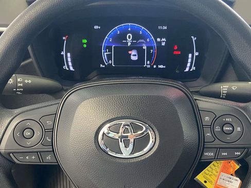 Used 2026 Toyota Corolla LE image 25
