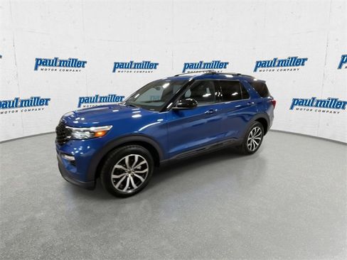 Used 2022 Ford Explorer ST-Line w/ Class IV Trailer Tow Package image 5