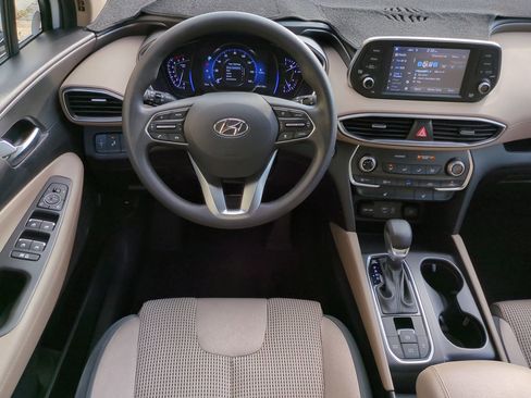 Used 2019 Hyundai Santa Fe SEL image 15