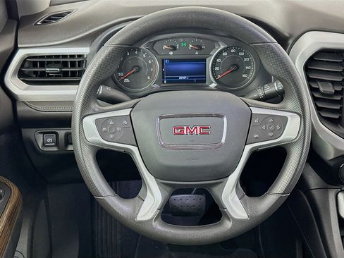 Used 2023 GMC Acadia SLE w/ Driver Convenience Package image 18