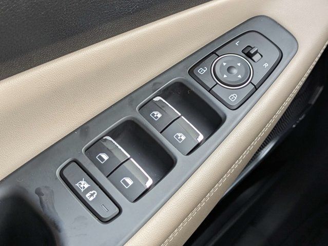 Used 2020 Hyundai Santa Fe SEL FWD image 25