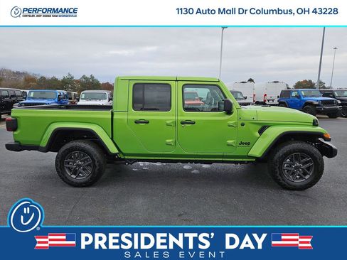 New 2026 Jeep Gladiator Sport image 9