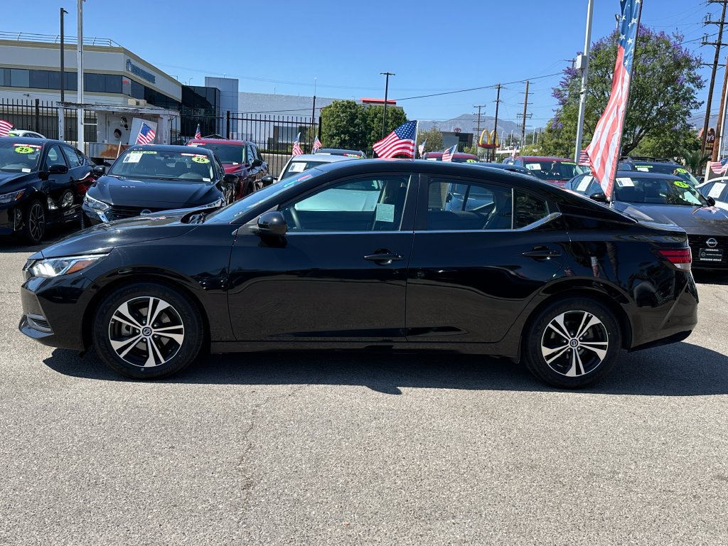 Used 2023 Nissan Sentra SV FWD image 3