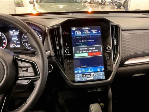 Used 2025 Subaru Forester Premium image 6